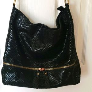 Snake like sequins black handbag